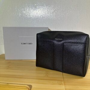 Tom Ford Black Pebbled Leather Cosmetic Bag NIB Luxury Toiletry Case & Gift Box